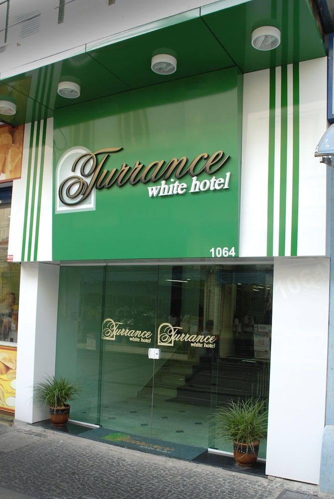 Turrance White Hotel