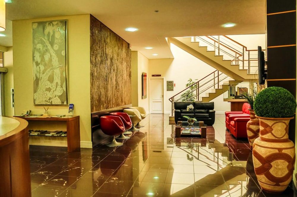 Le Village Flats e Hotel 3