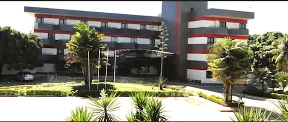 Hotel Solar das Mangueiras 3 estrelas em Barreiras