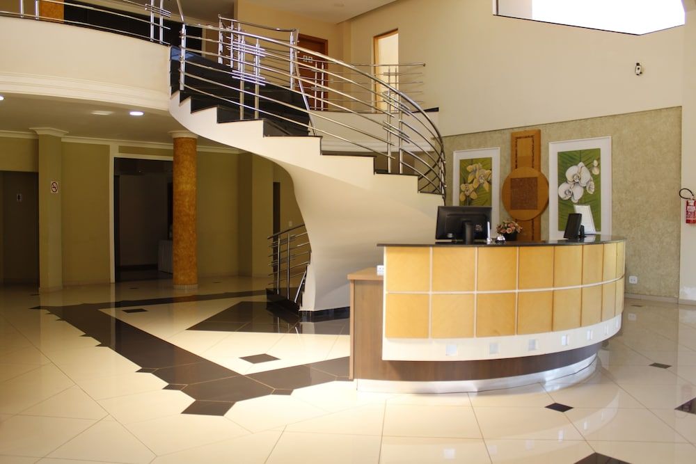 Hotel Lago Dourado 2