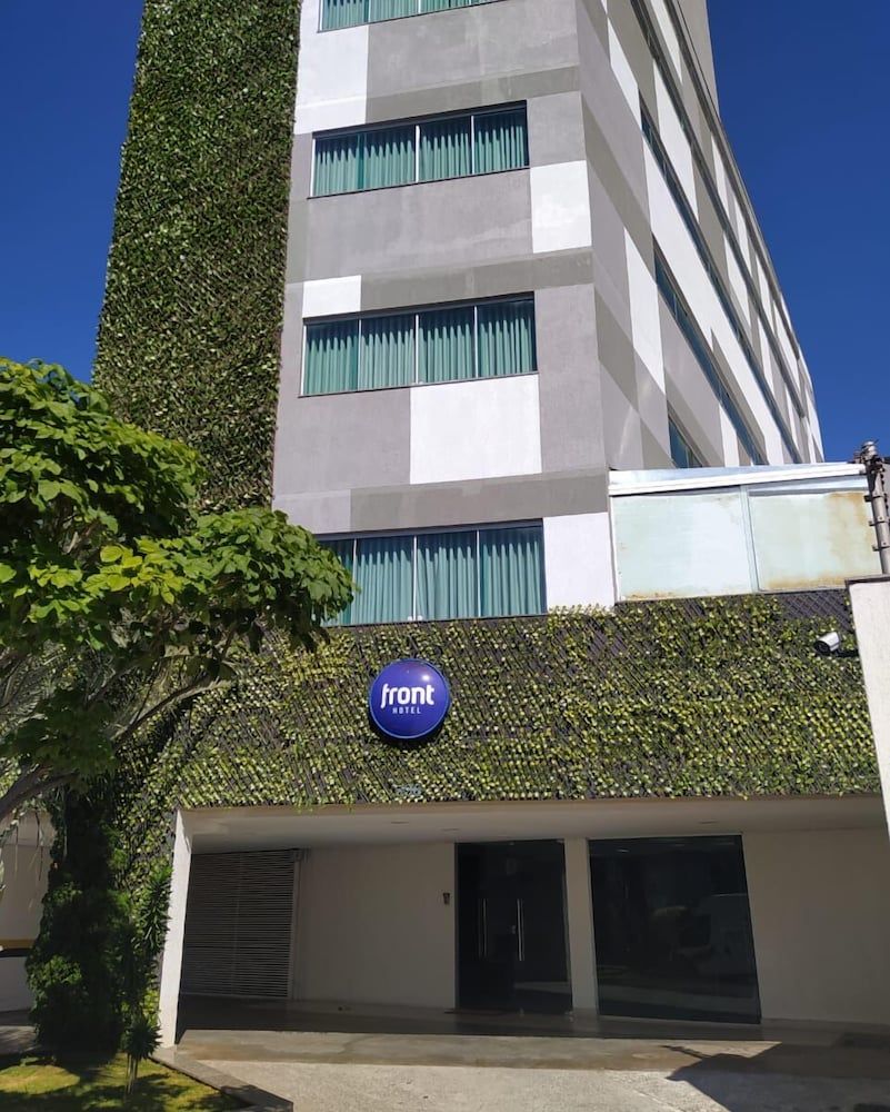 Front Hotel Expominas 3 estrellas en Belo Horizonte