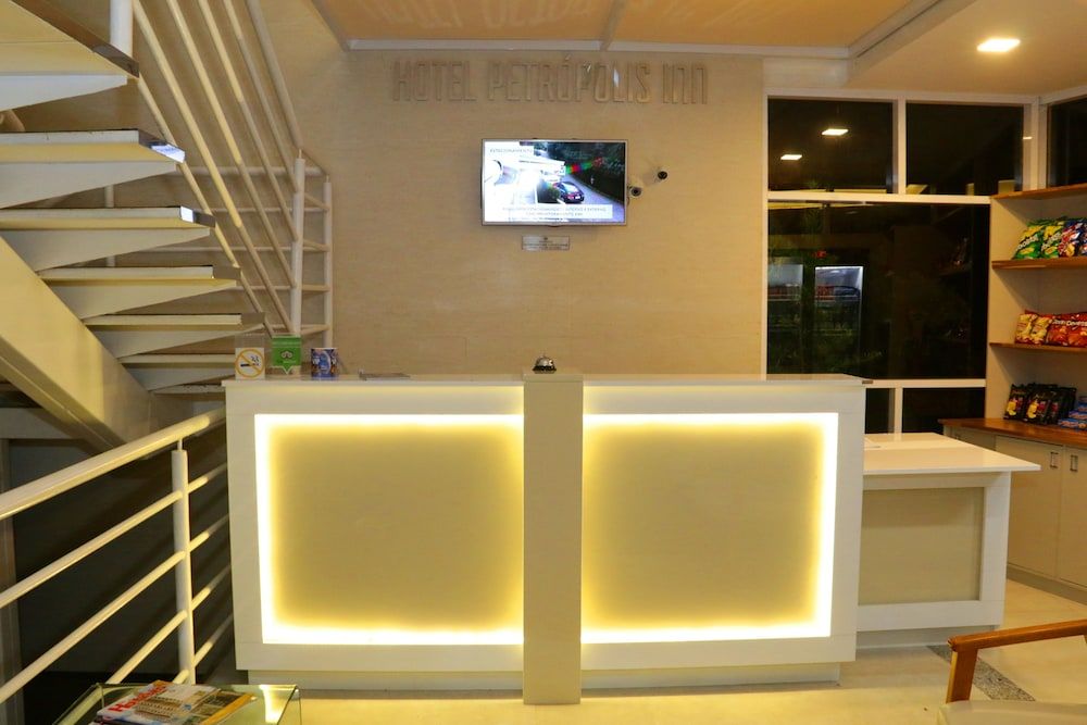 Hotel Petropolis Inn 2