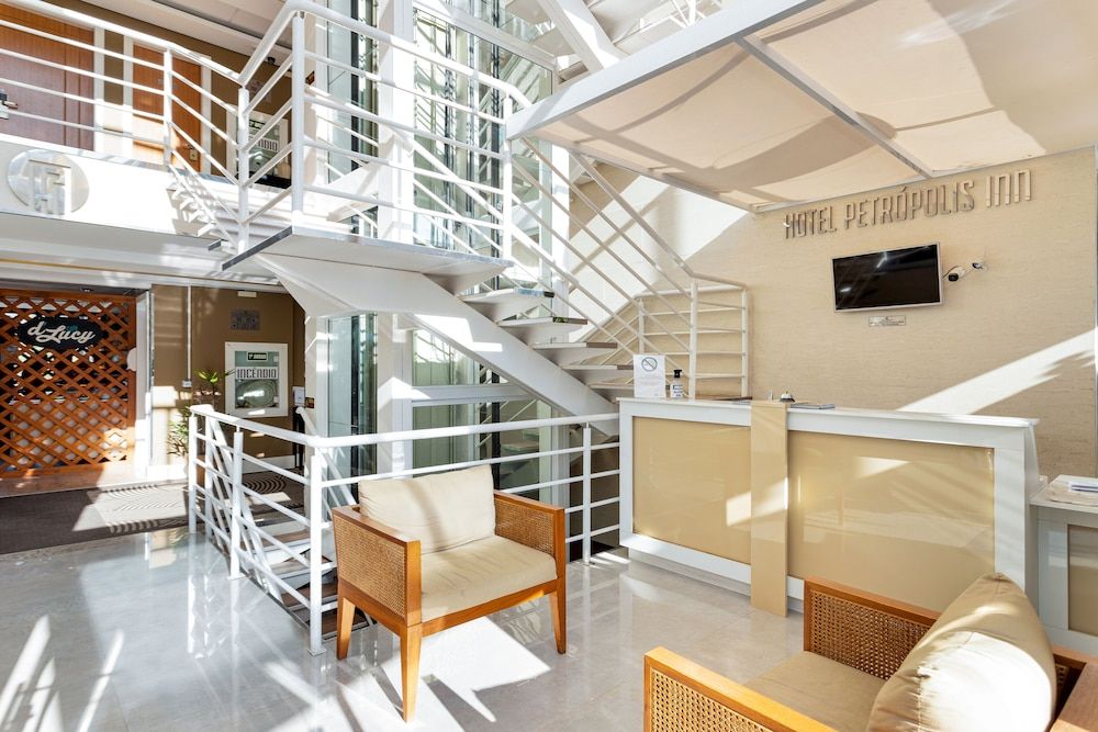 Hotel Petropolis Inn 3