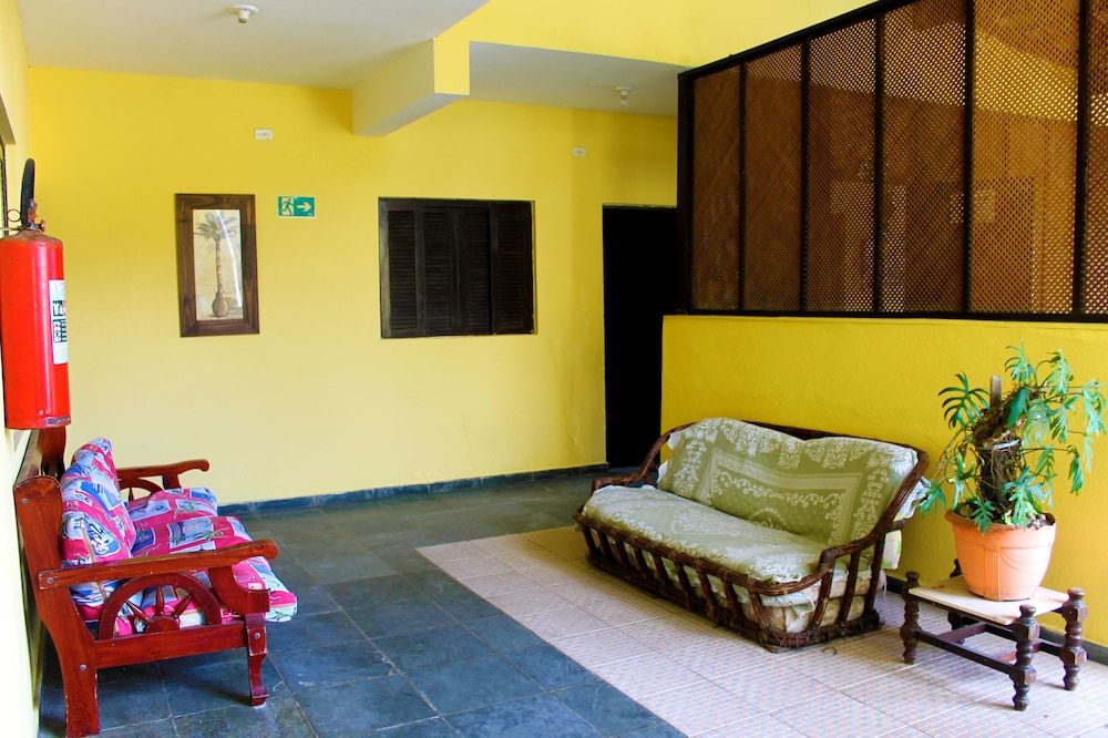 Pousada e Restaurante H Guarujá 2