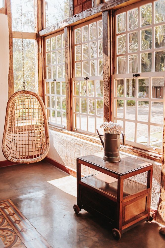 Pousada d'óleo de Guignard 2