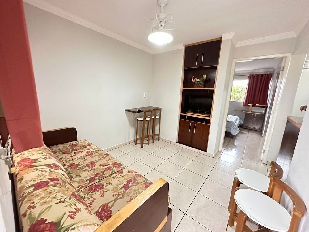 DI ROMA FIORI VIA CALDAS 3