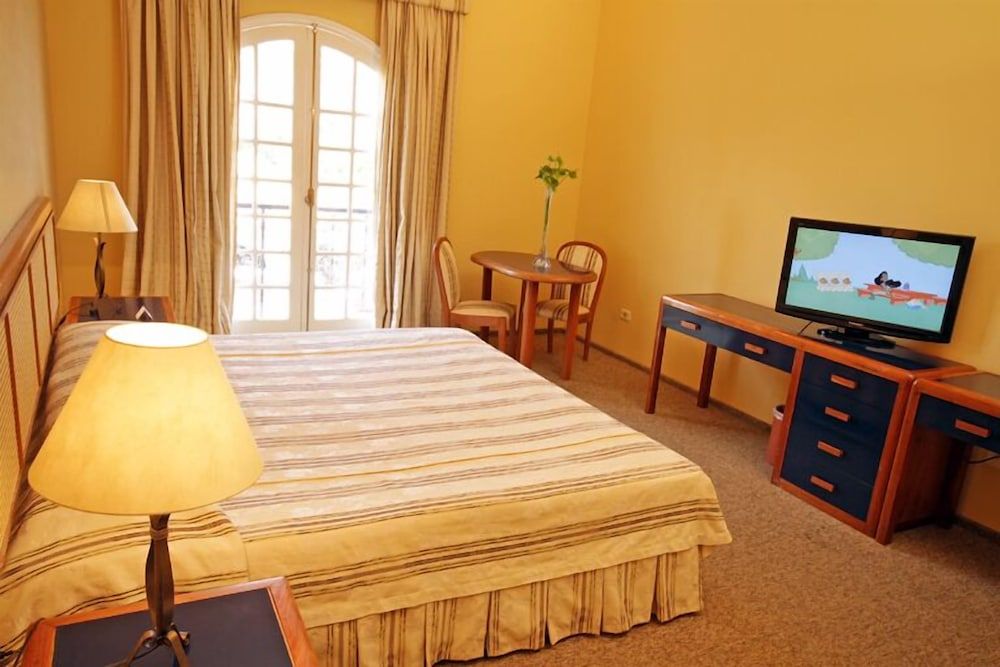 San Raphael Country Hotel 3