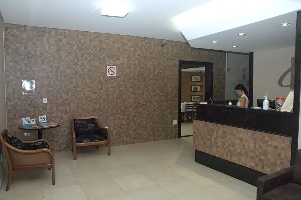 Carolina Plaza Hotel 3