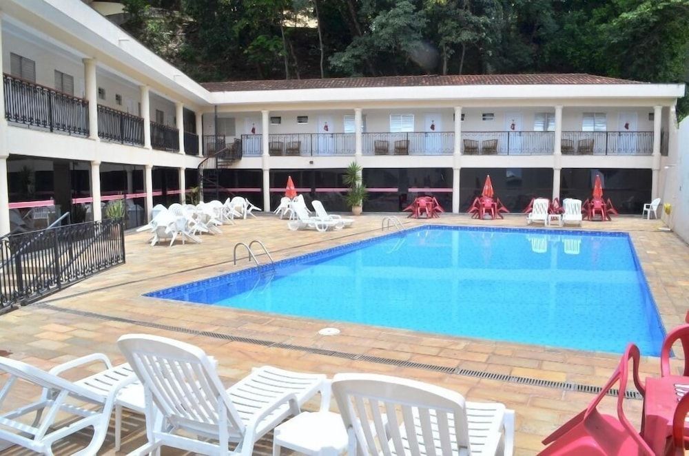 Hotel São Luiz 3 estrelas em Águas de Lindóia