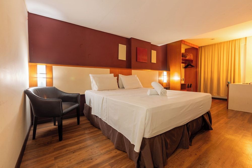 Rede Andrade CWB 3 stelle a Curitiba