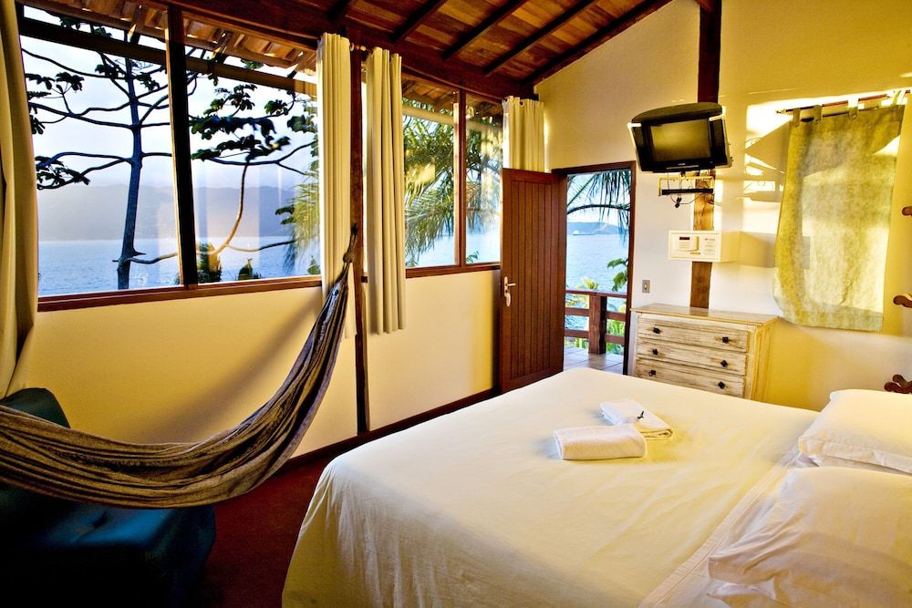 Pousada Isola Bella - Sobre o Mar 2