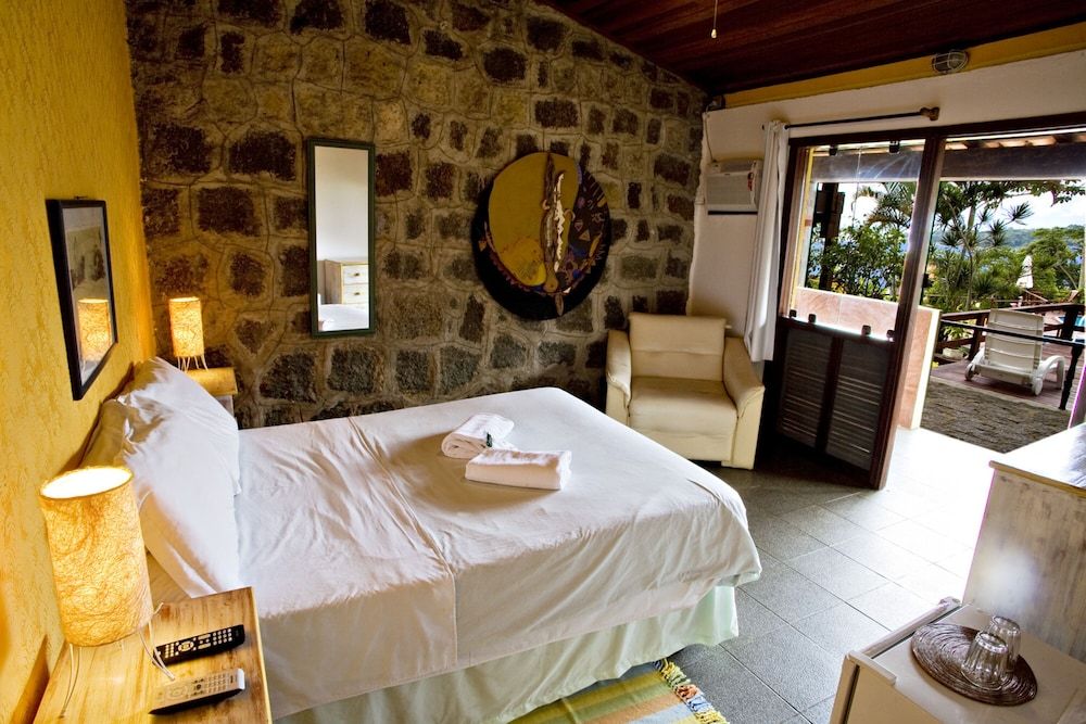 Pousada Isola Bella - Sobre o Mar 3