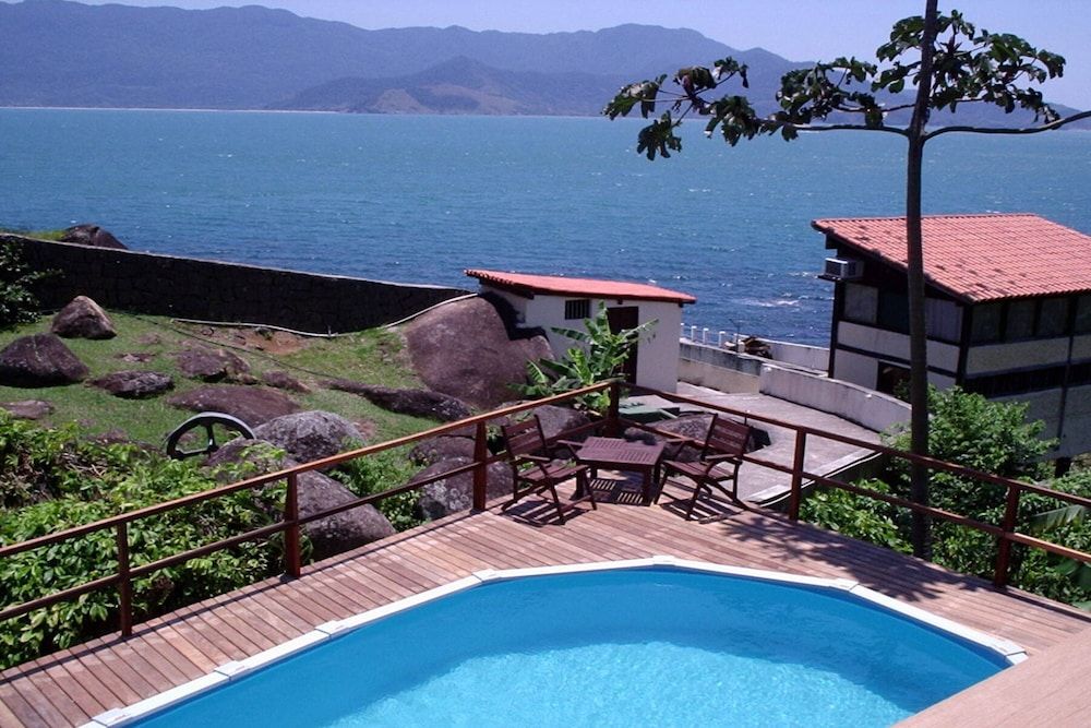 Pousada Isola Bella - Sobre o Mar