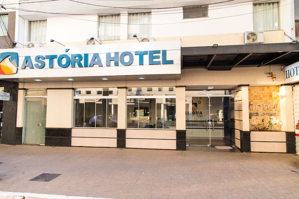 Hotel Astória 3 estrelas em Maringá