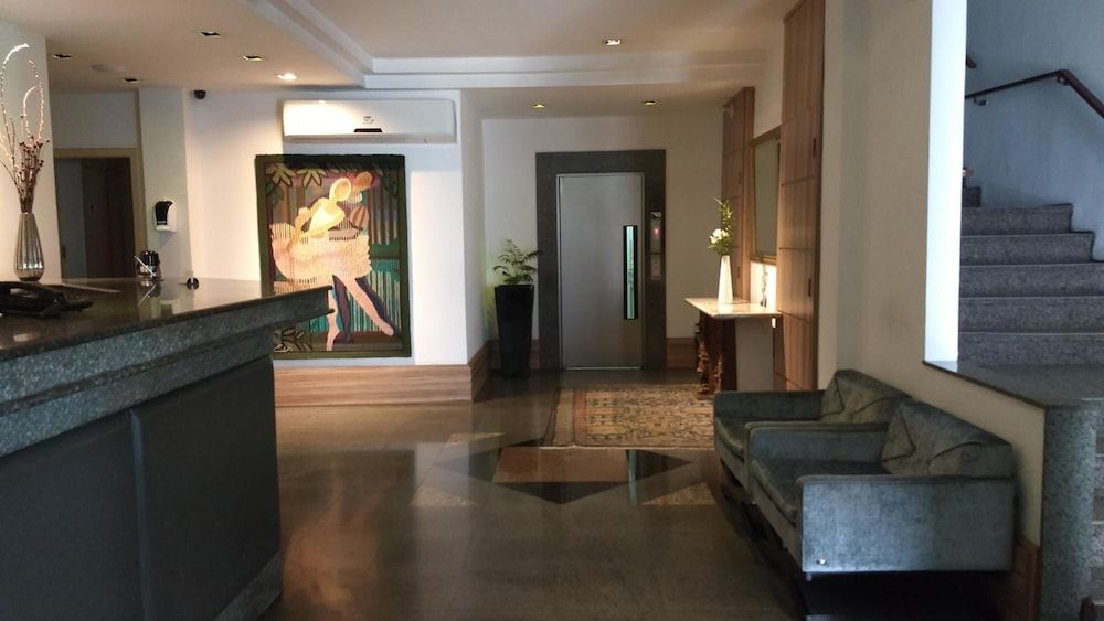 Castel Plaza Hotel 2