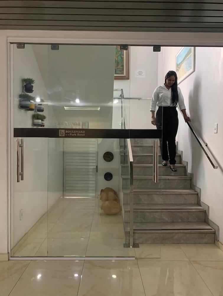 Boulevard Park Hotel 3