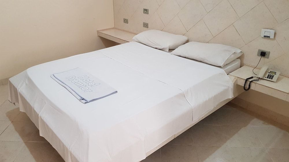 Hotel Premier 3