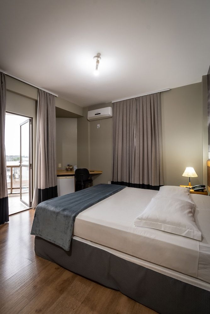 Brivali Hotel e Eventos 3 étoiles à Caçador