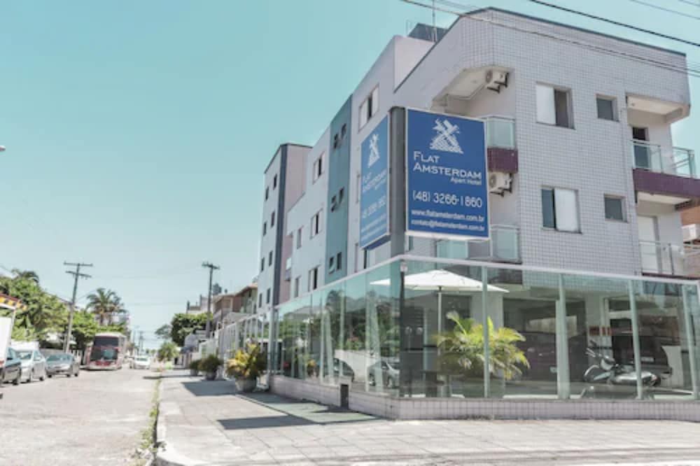 HANNA Flat Amsterdam 3 estrelas em Florianópolis