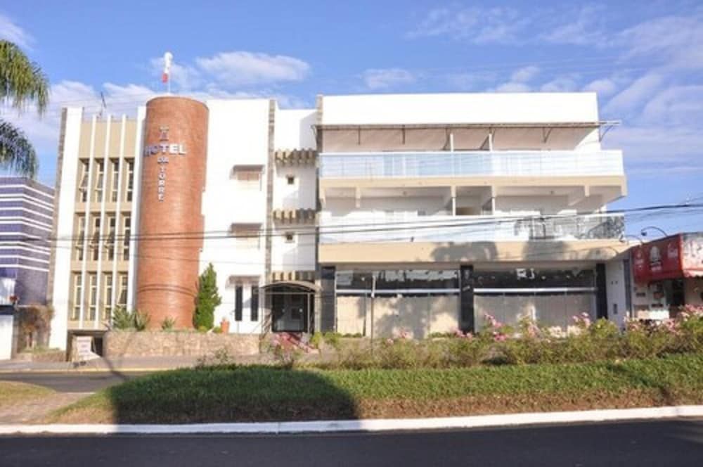 Carlton Plaza Torre 3 estrellas en Araxá