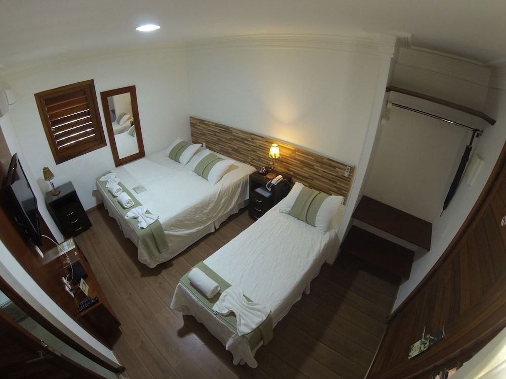 Hotel Vale das Nuvens 3