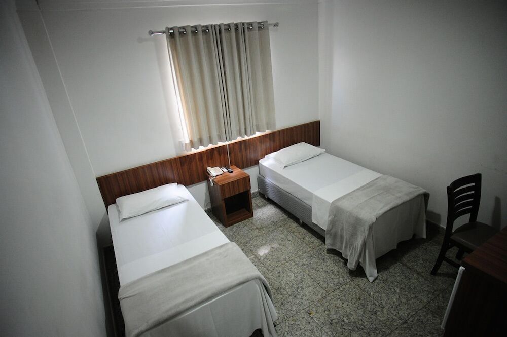 BOMBONATO HOTEL - Fácil Acesso ao Aeroporto e parque de Exposições ABCZ - By UP Hotel 3