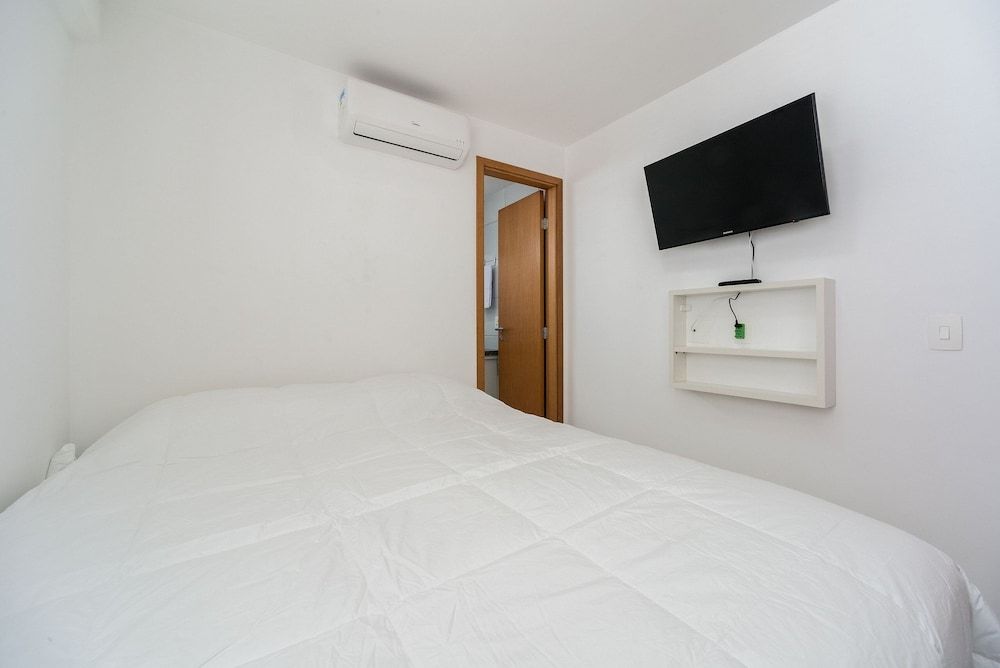 PM306 Excellent flat 5 people Boa Viagem 2