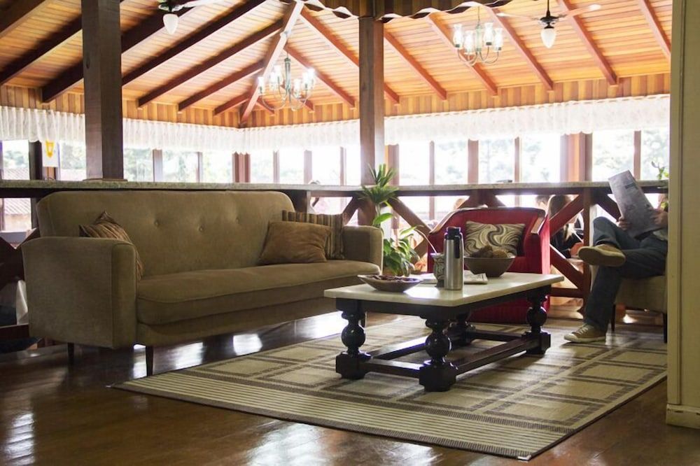 Hotel das Araucárias 2