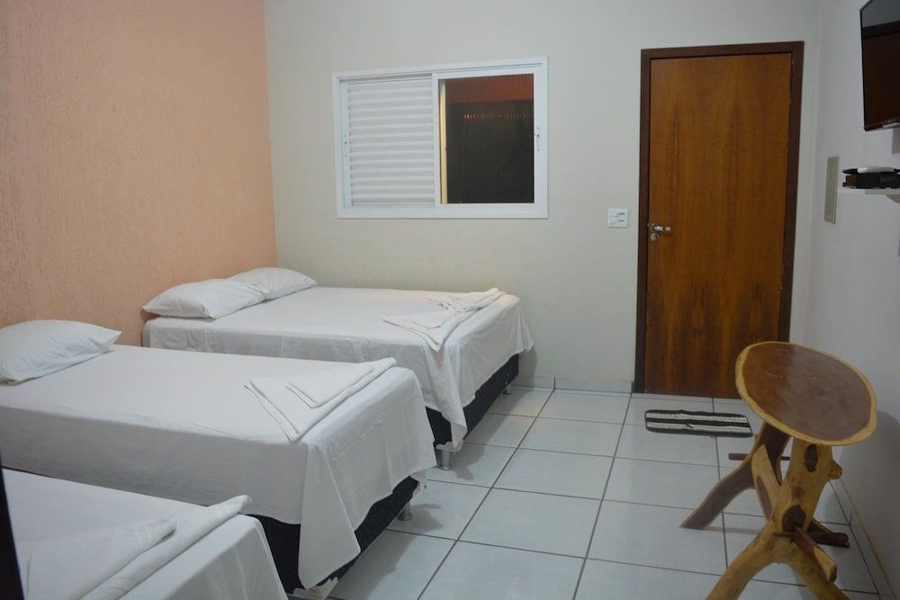 Pousada Jardim do Cerrado e Agência 3