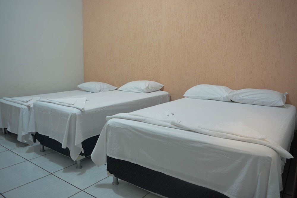 Pousada Jardim do Cerrado e Agência 2