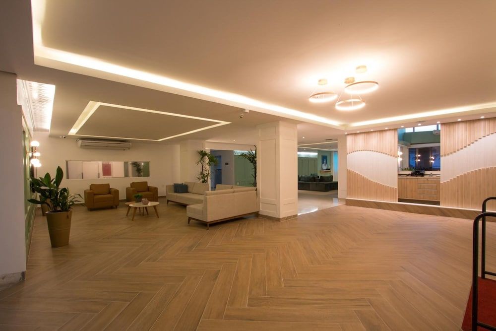 Golden Ville Hotel 3