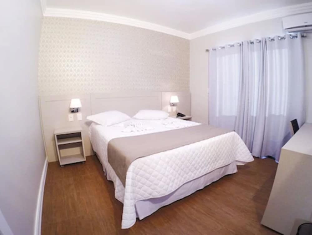 Seville Park Hotel 2