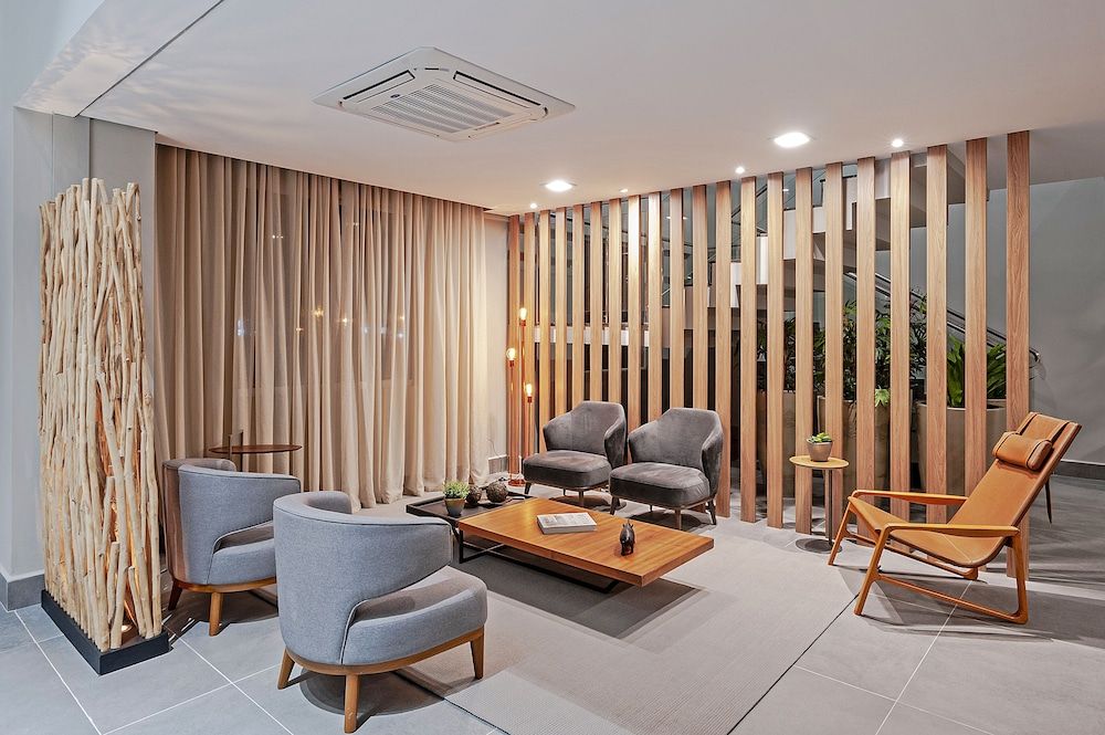 SLAVIERO Curitiba Aeroporto 3