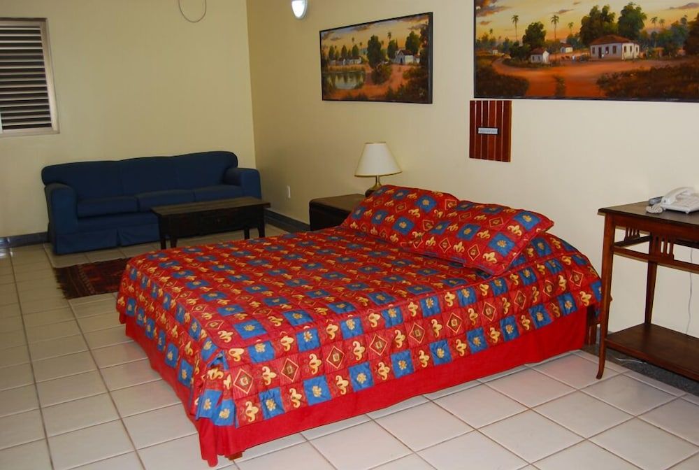 Estancia Park Hotel 3