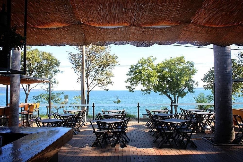 Grande Lago Hotel Gastronomia Bar 3 estrelas em Três Marias