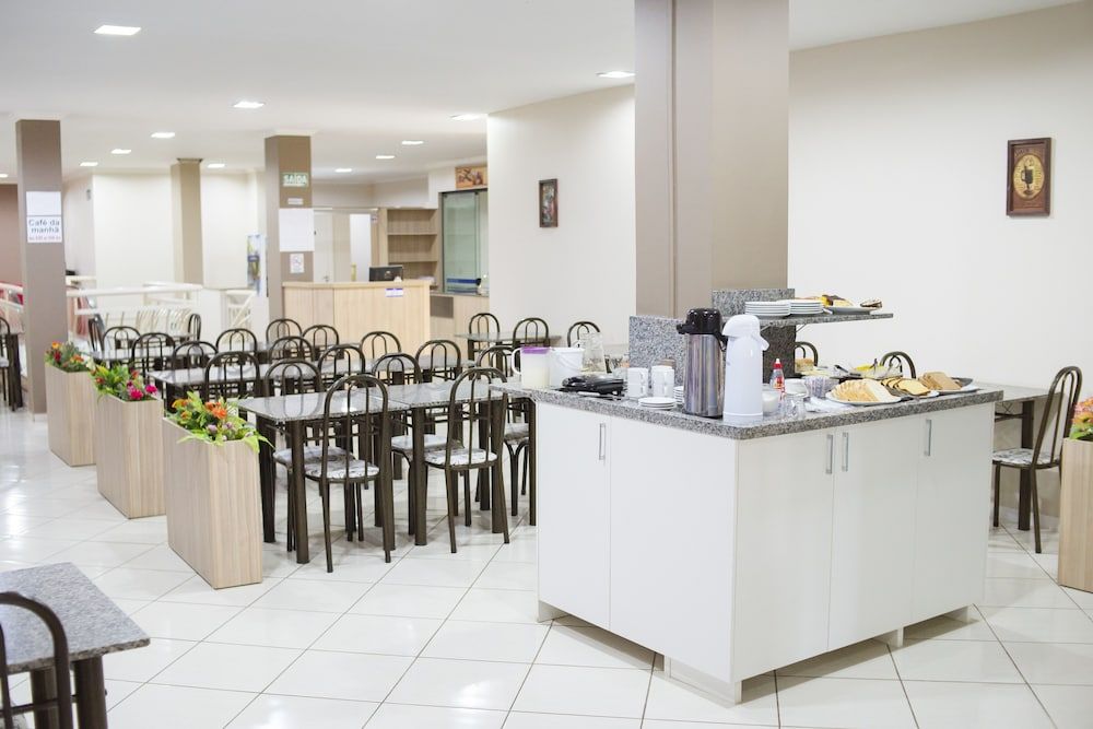 Pousada Center Piratuba 2