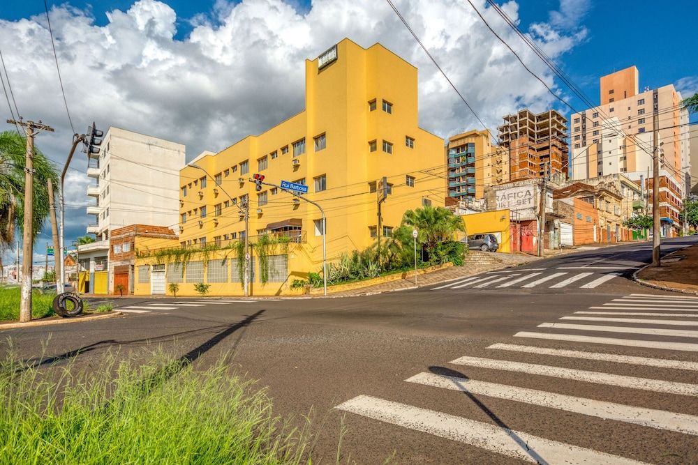 OYO Hotel Vila Rica, Ribeirão Preto 4 stelle a Ribeirão Preto