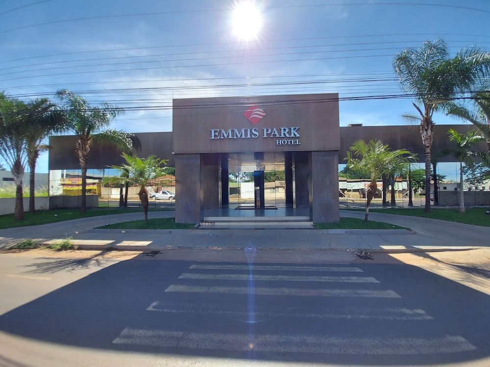 Emmis Park Hotel 3 estrelas em Aparecida do Taboado