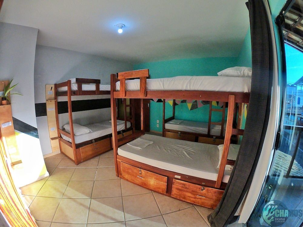 Chamos Hostel Cultural 3