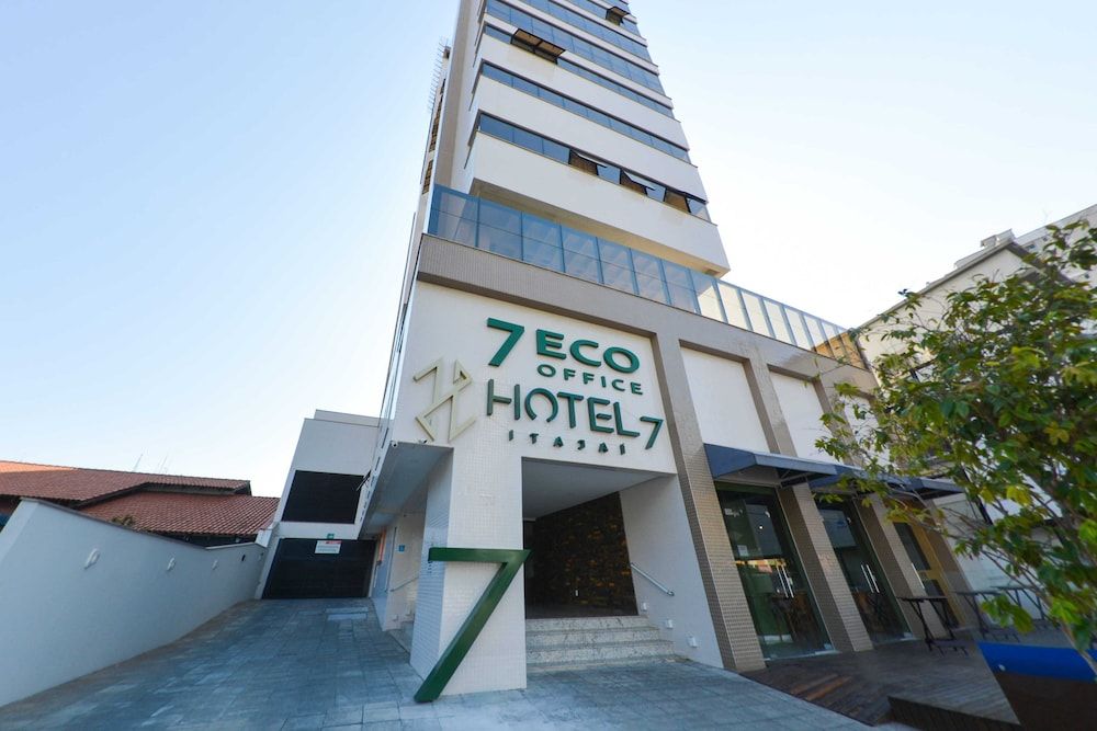 Hotel 7 Itajaí 4 stelle a Itajaí