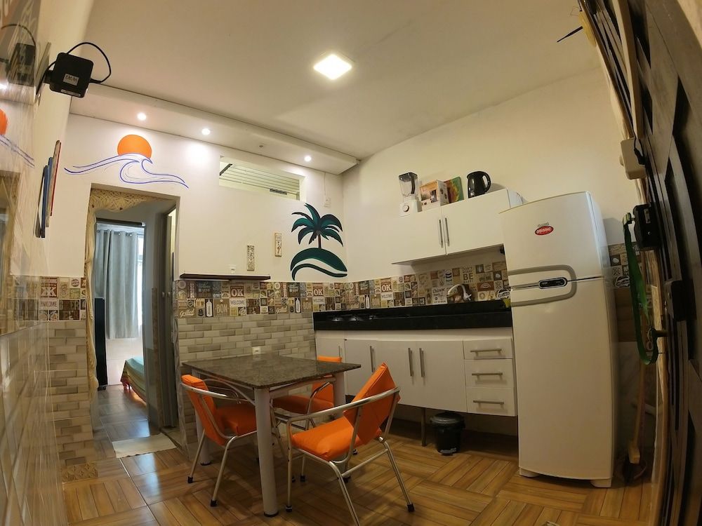 Kitnet perto da Primeira Praia