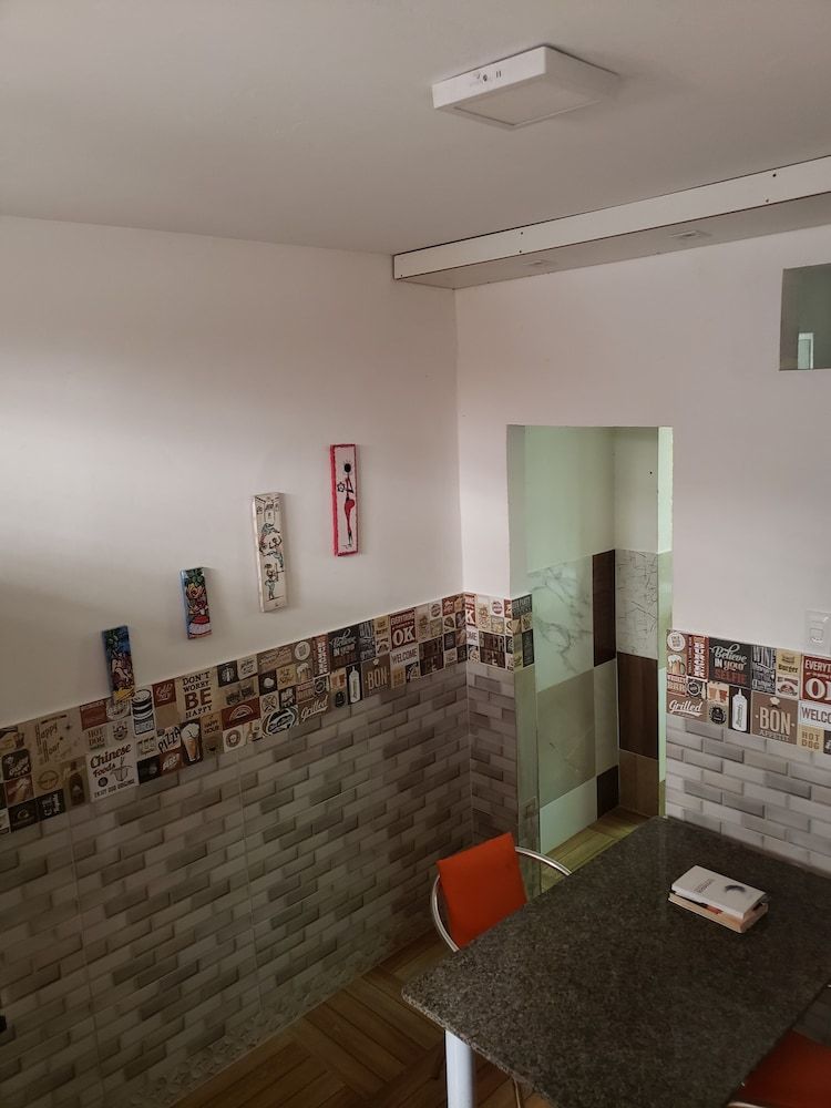 Kitnet perto da Primeira Praia 2