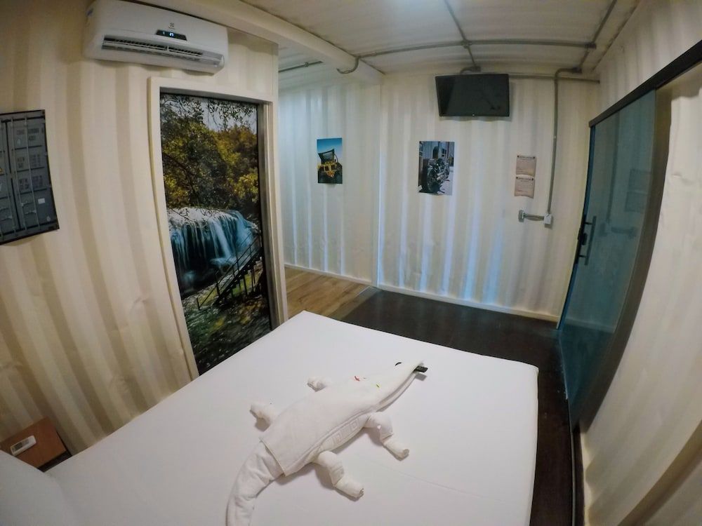 Hotel Bonito MotoBox 3