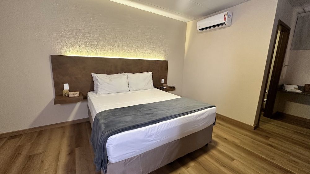 Cerrado Plaza Hotel 3