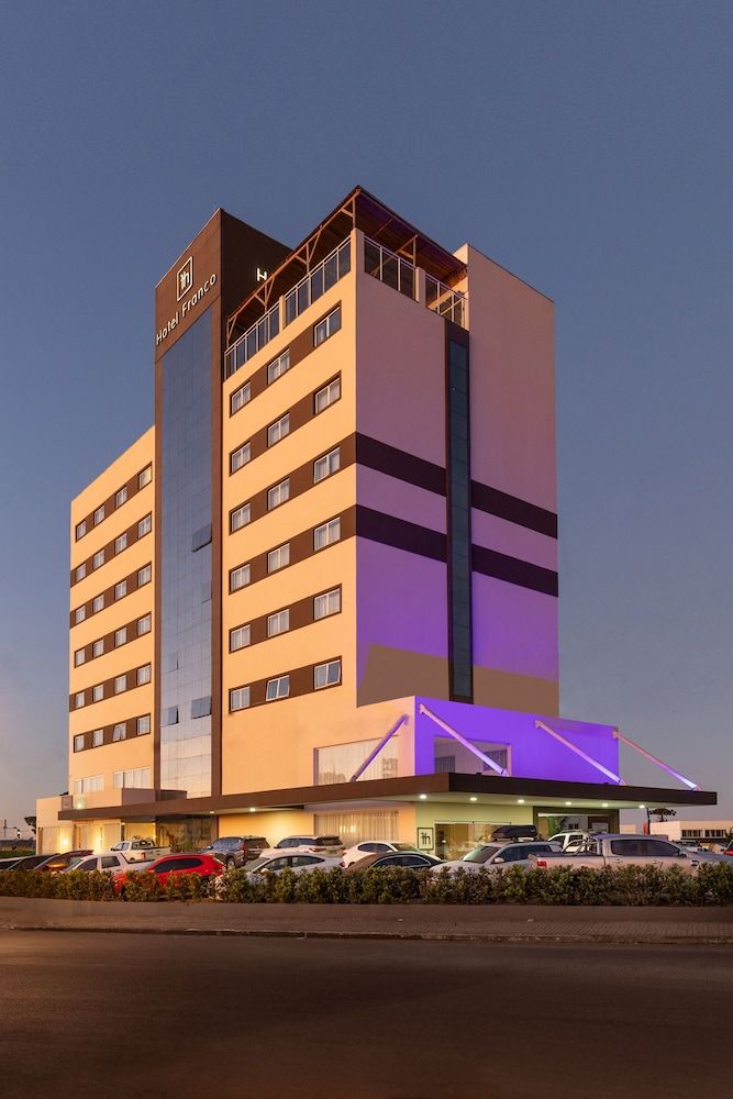 Hotel Franco 4 stelle a Dionísio Cerqueira