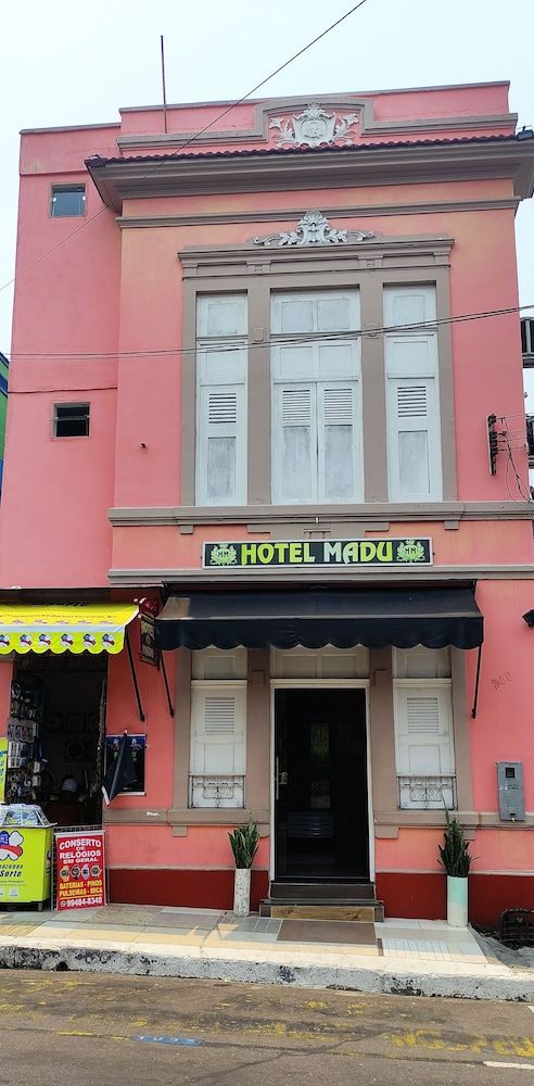 Hotel Madu