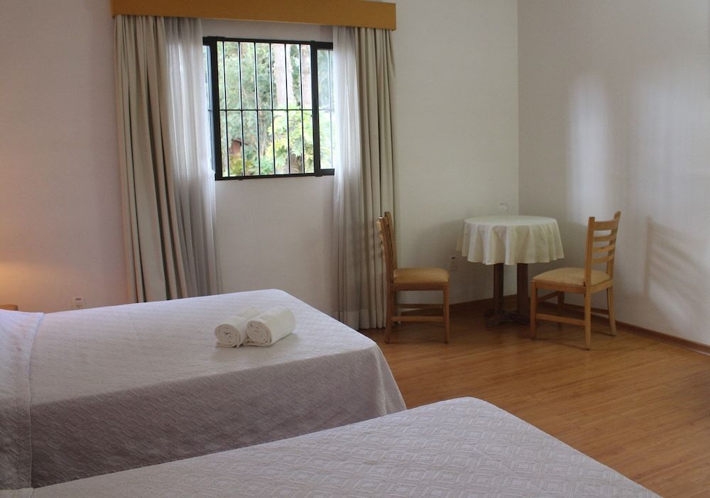 PARADIES HOTEL EXPRESS 3