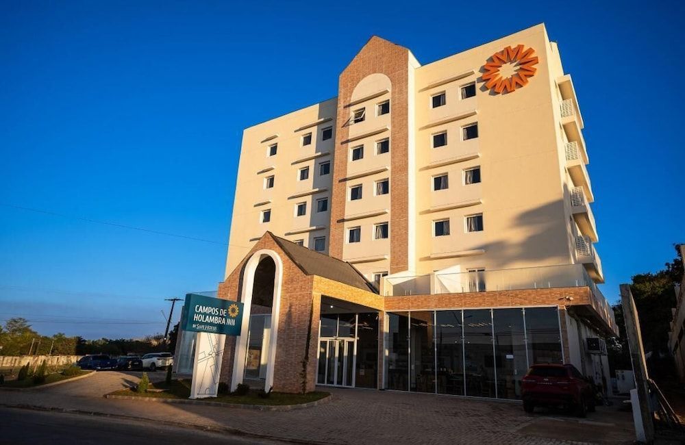 CAMPOS DE HOLAMBRA INN 4 estrelas em Paranapanema