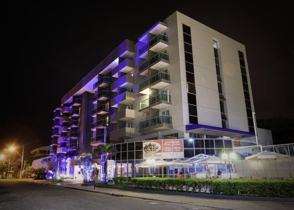 Flat pé na areia com vista internet e ar