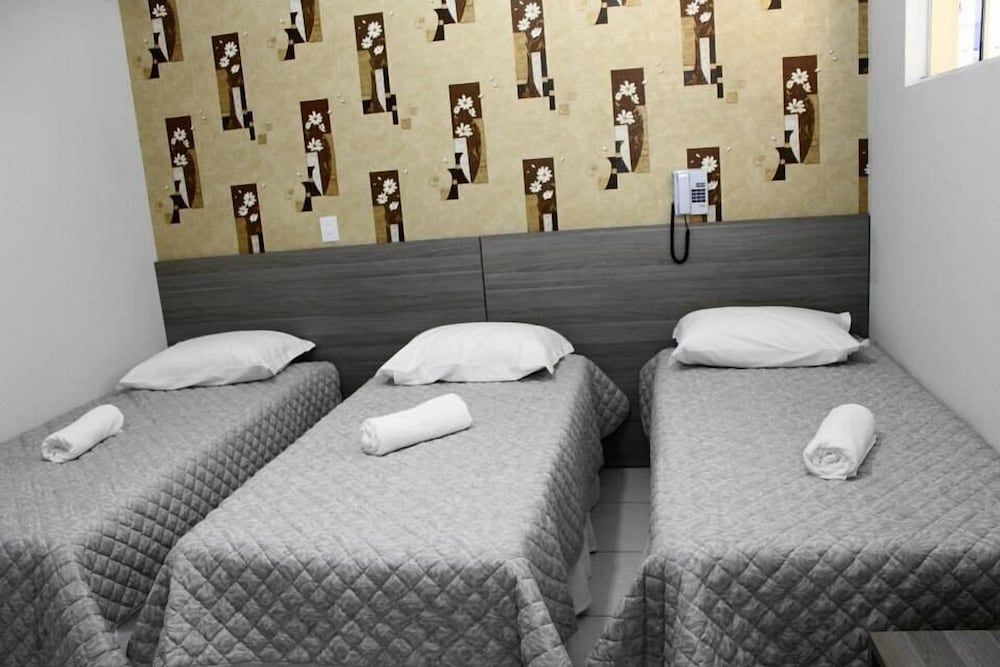 STAR HOTEL 3